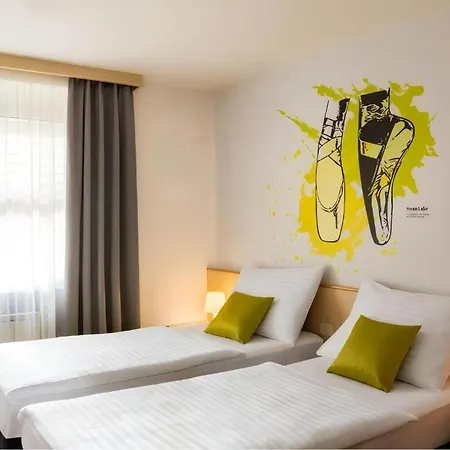 B&B Hotel Maribor Orel Exterior photo
